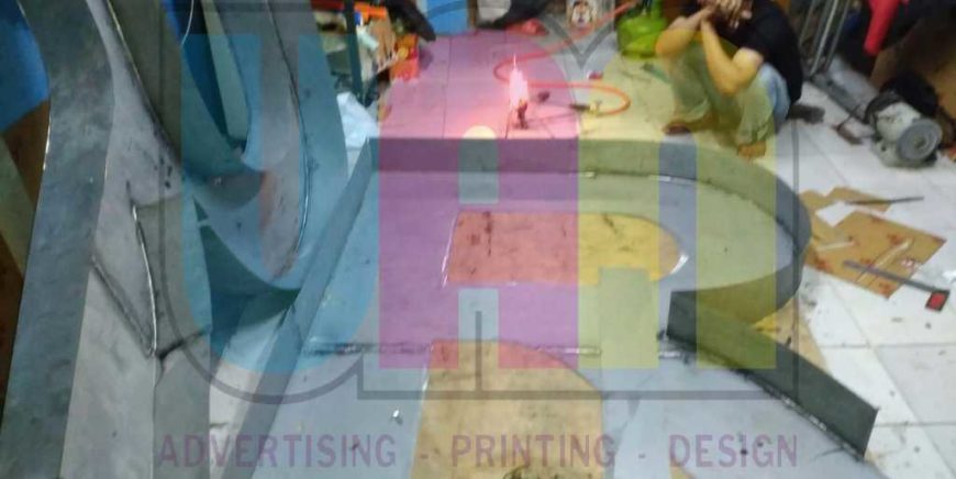 Jasa Pembuatan Huruf Timbul