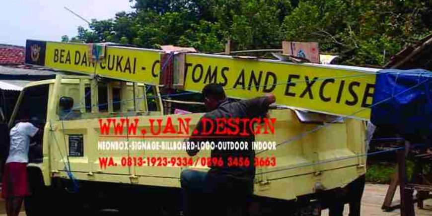 Jasa Pembuatan Neon Box
