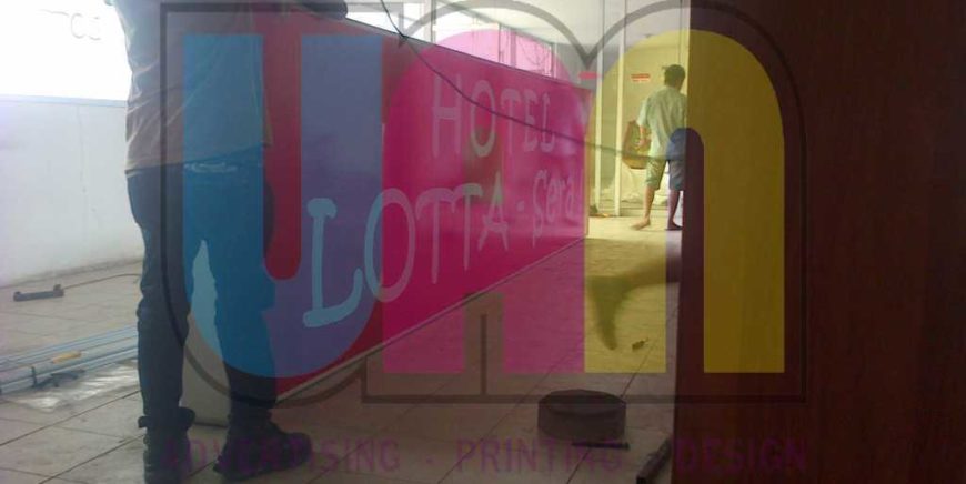 Jasa Pembuatan Neon Box