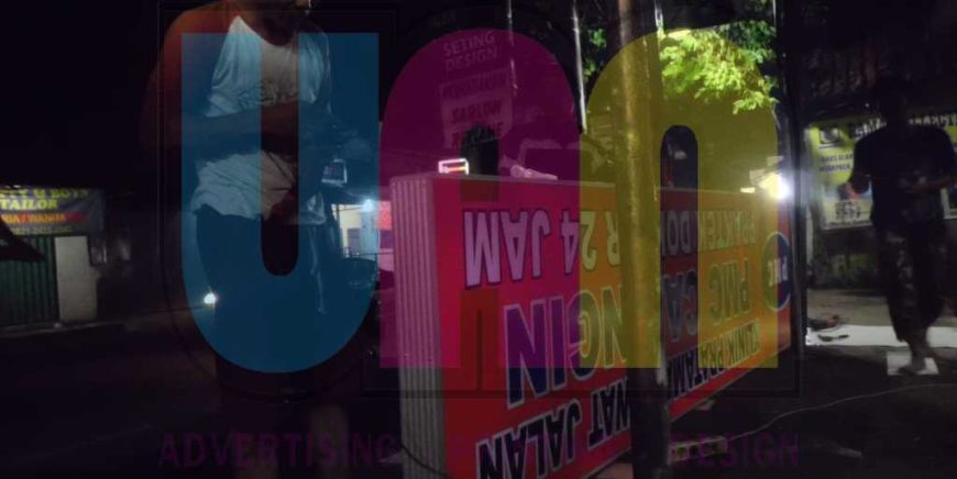 Jasa Pembuatan Neon Box