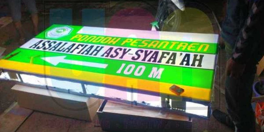Jasa Pembuatan Neon Box