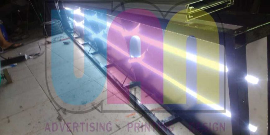 Jasa Pembuatan Neon Box