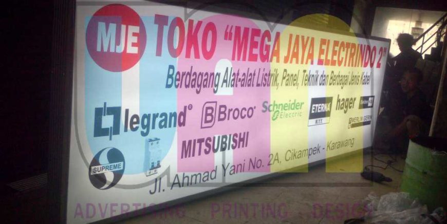 Jasa Pembuatan Neon Box