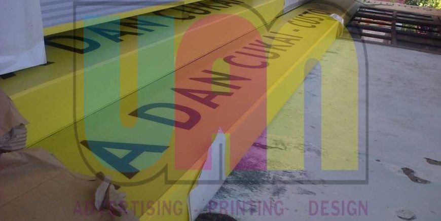Jasa Pembuatan Neon Box