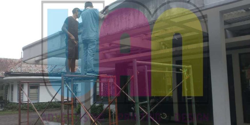 Jasa Pembuatan Neon Box