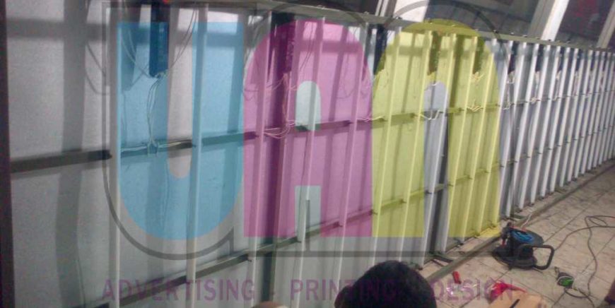 Jasa Pembuatan Neon Box