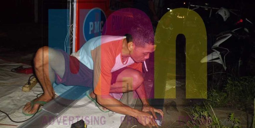 Jasa Pembuatan Neon Box