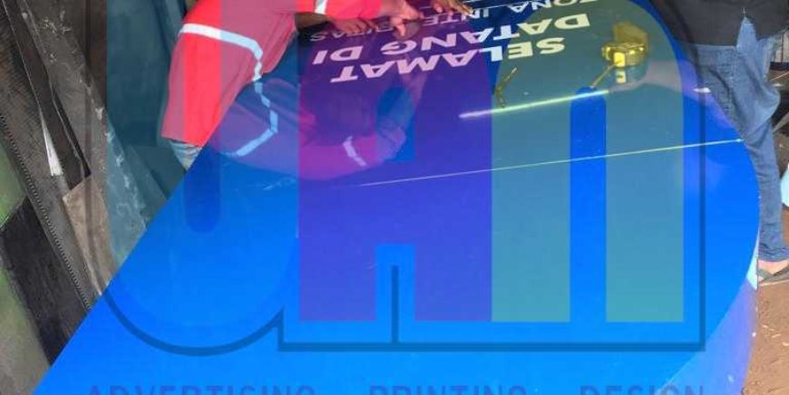 Jasa Pembuatan Neon Box