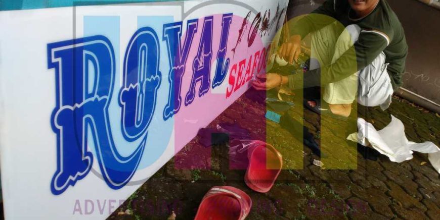 Jasa Pembuatan Neon Box