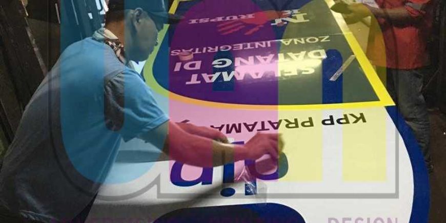 Jasa Pembuatan Neon Box