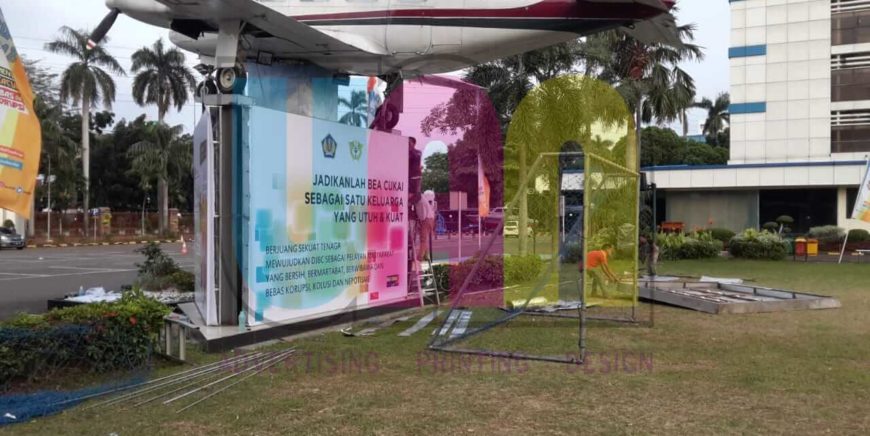 Jasa Pembuatan Neon Box