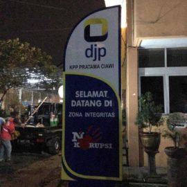 Proyek Pylon Sign